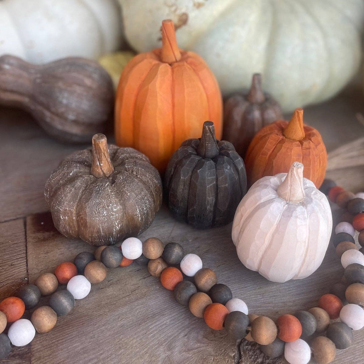 Cutie White Wood Pumpkin